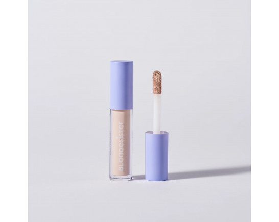 DREAMY CONCEALER 01 MERINGUE- IT'S A TRICK! 4.5ML BLONDE SISTER